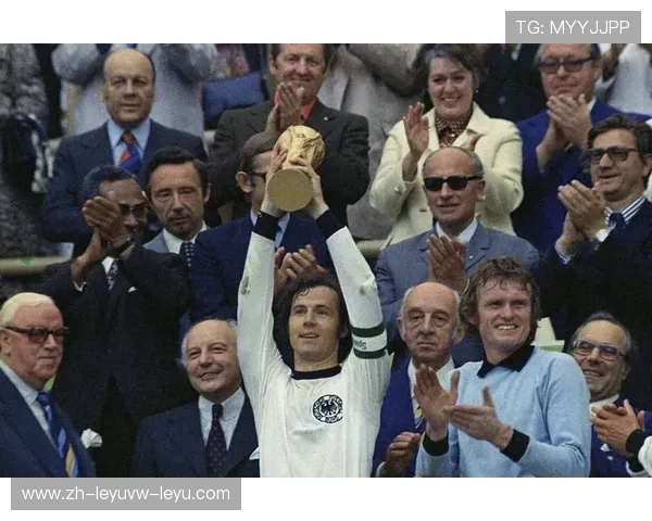 欧冠足球赛事与世界杯的结构与规则差异分析 欧冠足球赛事与世界杯的结构与规则差异分析